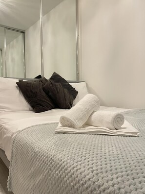 Departamento, 2 camas Queen size | 2 habitaciones, wifi gratis y ropa de cama 