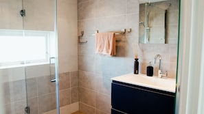 Dusche
