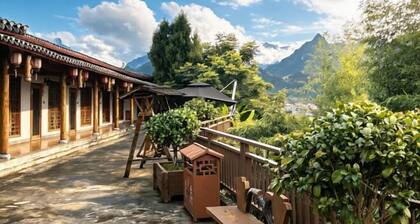 Zhangjiajie Tianmen Mountain Villa (Tianmen Mountain Scenic Area, Lotus Airport Store)