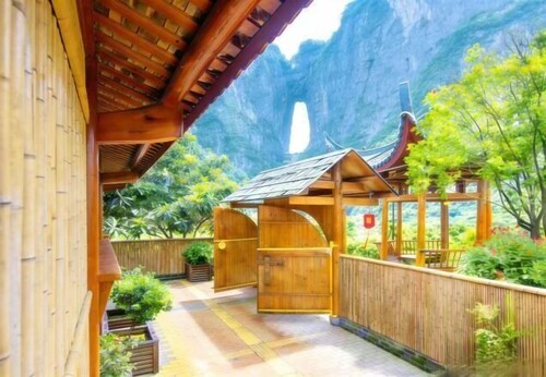 Zhangjiajie Tianmen Mountain Villa (Tianmen Mountain Scenic Area, Lotus Airport Store)