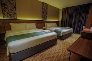 1 bedroom, desk, free WiFi, bed sheets