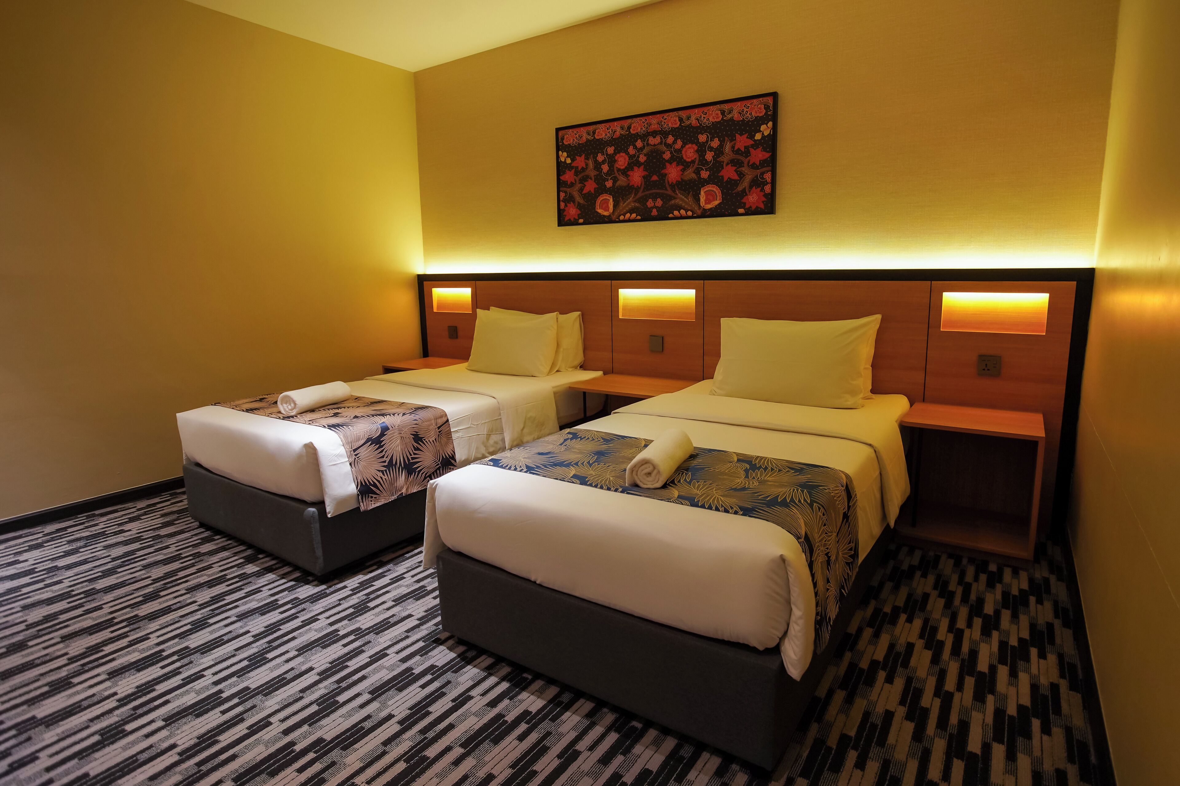 Twin Room | Meja, Wi-fi percuma, cadar katil 