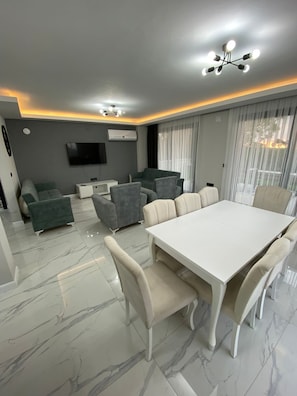 Villa | Living area | Heated floors - Villa Deniz (Trabzon)