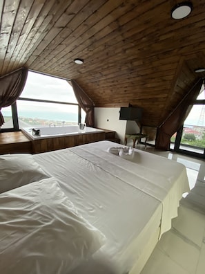 5 bedrooms, blackout curtains, iron/ironing board, bed sheets