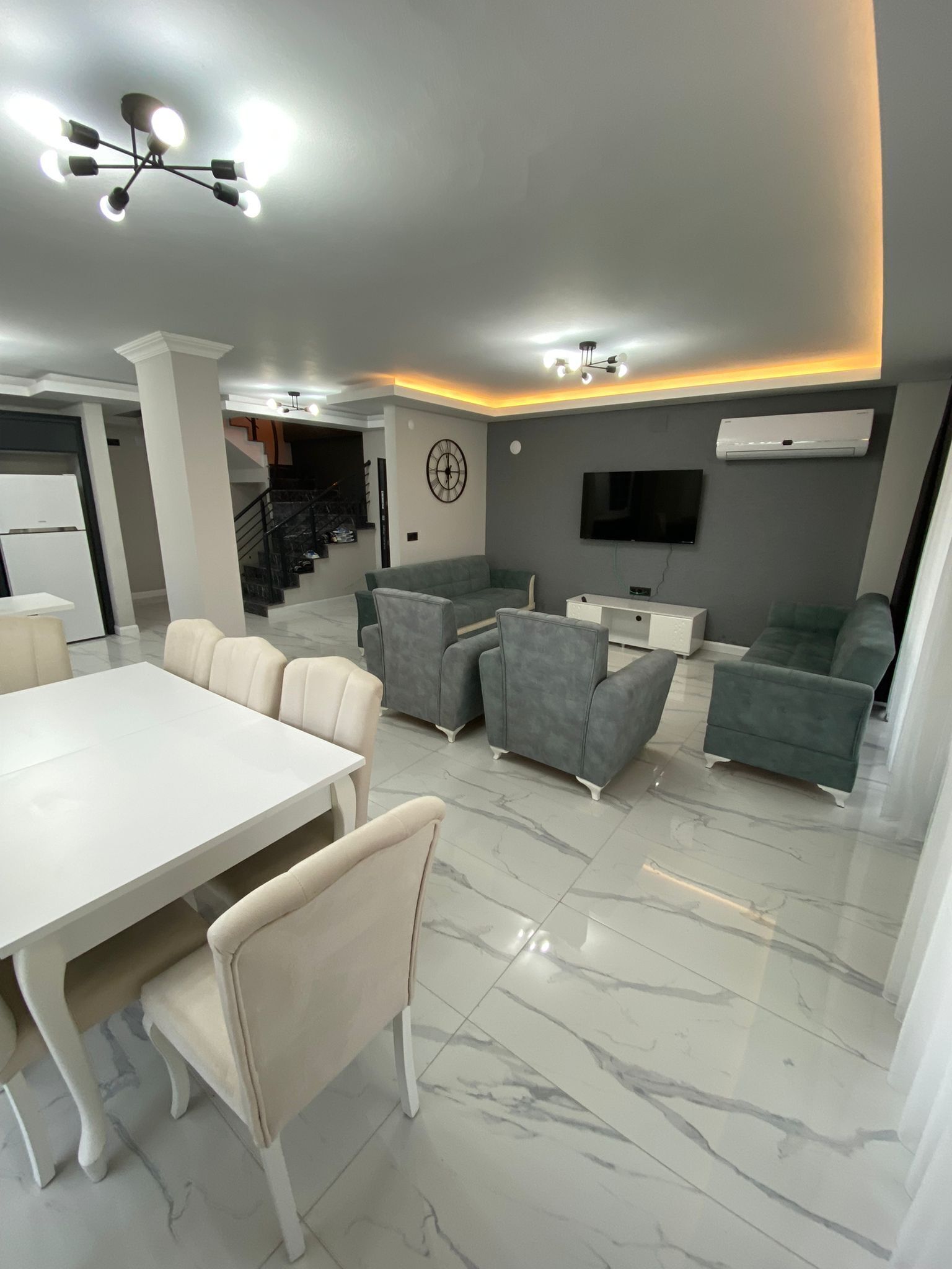 Villa | Living area | Heated floors