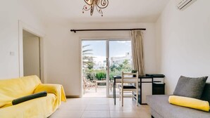 Unclassified image, 5 of 34, button - Villa Fig Tree (Protaras)