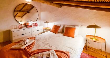 FLH Vale Judeu Rustic Mezzanine Cottage I