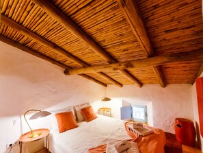 2 chambres, fer et planche Ă repasser, Wi-Fi gratuit, draps fournis