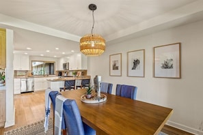 Dining - Winter Escape in Chaparral Country Club (Palm Desert)