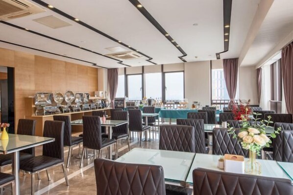 Restaurant - IU Hotel (Zhongshan Xiaolan Parkway Plaza) (Zhongshan)