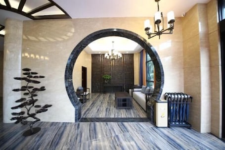 Interior. Mingdelou Hotel