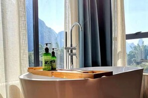 Perlengkapan mandi gratis