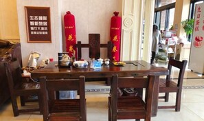 Dining - Yanzhu Hotel (Anhua)