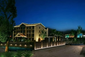 Exterior - Lamangu Resort Hotel (Wugang)