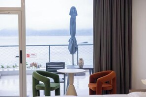 Room - MU YI (Zhoushan)