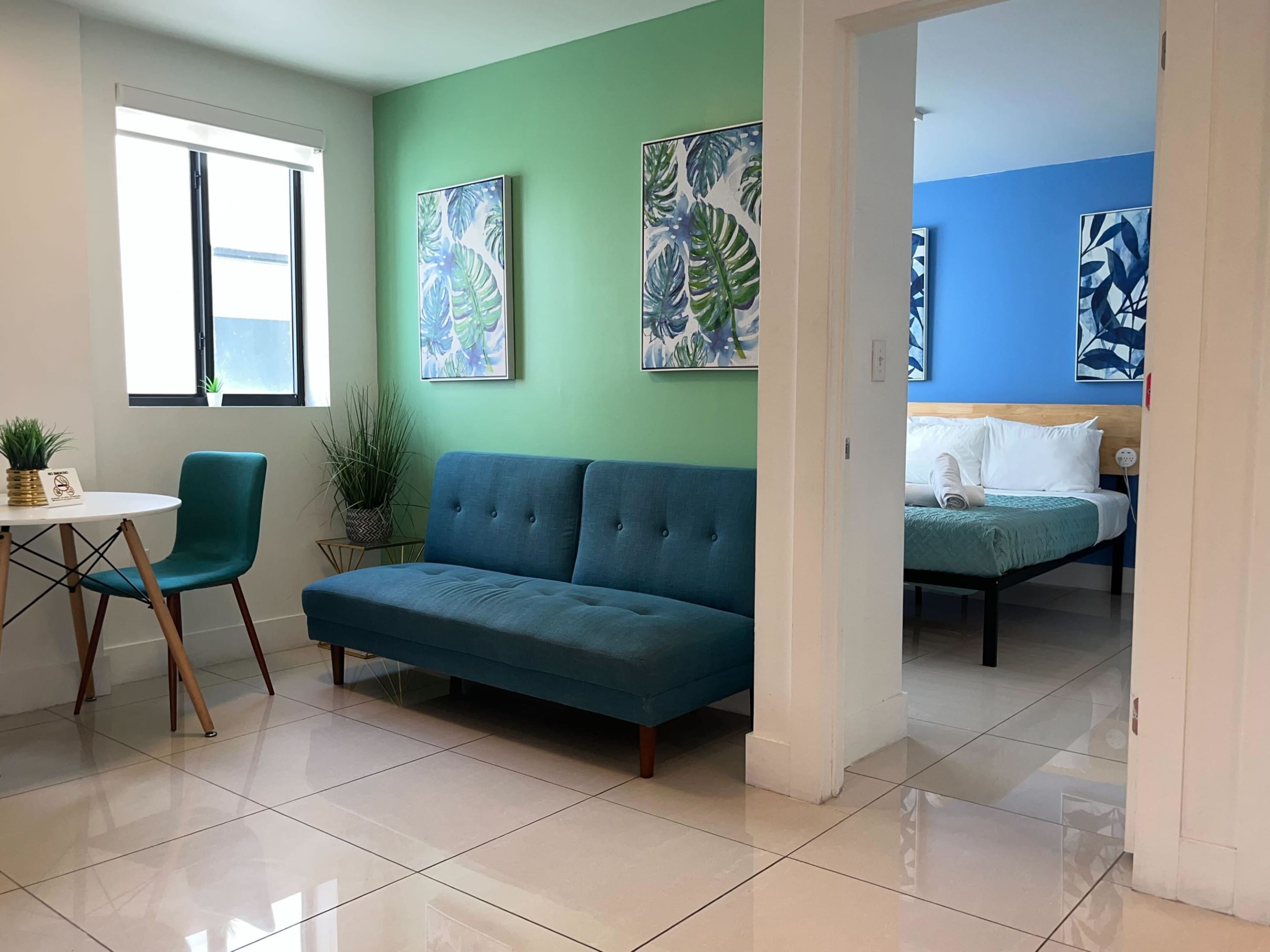 Apartment | Living area | 40-inch Smart TV with digital channels, TV