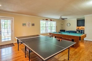 Spielezimmer