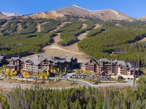 Aerial view - Beautiful One Bedroom Master at Grand Lodge, Peak 7, Breckenridge, CO. Sleeps 4 (Breckenridge)