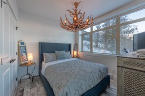 2 habitaciones, escritorio, cuna de viaje y wifi gratis 