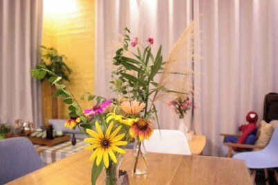 Coasthouse Cafe & Hotel