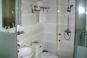 Bathroom - Chaohu Jiangnan Hotel (Chaohu)