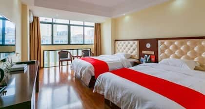 Hande Hotel