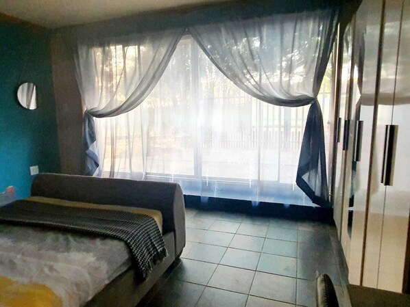 1 Schlafzimmer, Bügeleisen/Bügelbrett, kostenloses WLAN, Bettwäsche