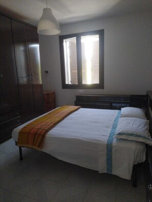 3 chambres, Wi-Fi gratuit, draps fournis