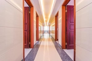 Interior - Mingxiuya Leisure Villa (Emeishan)