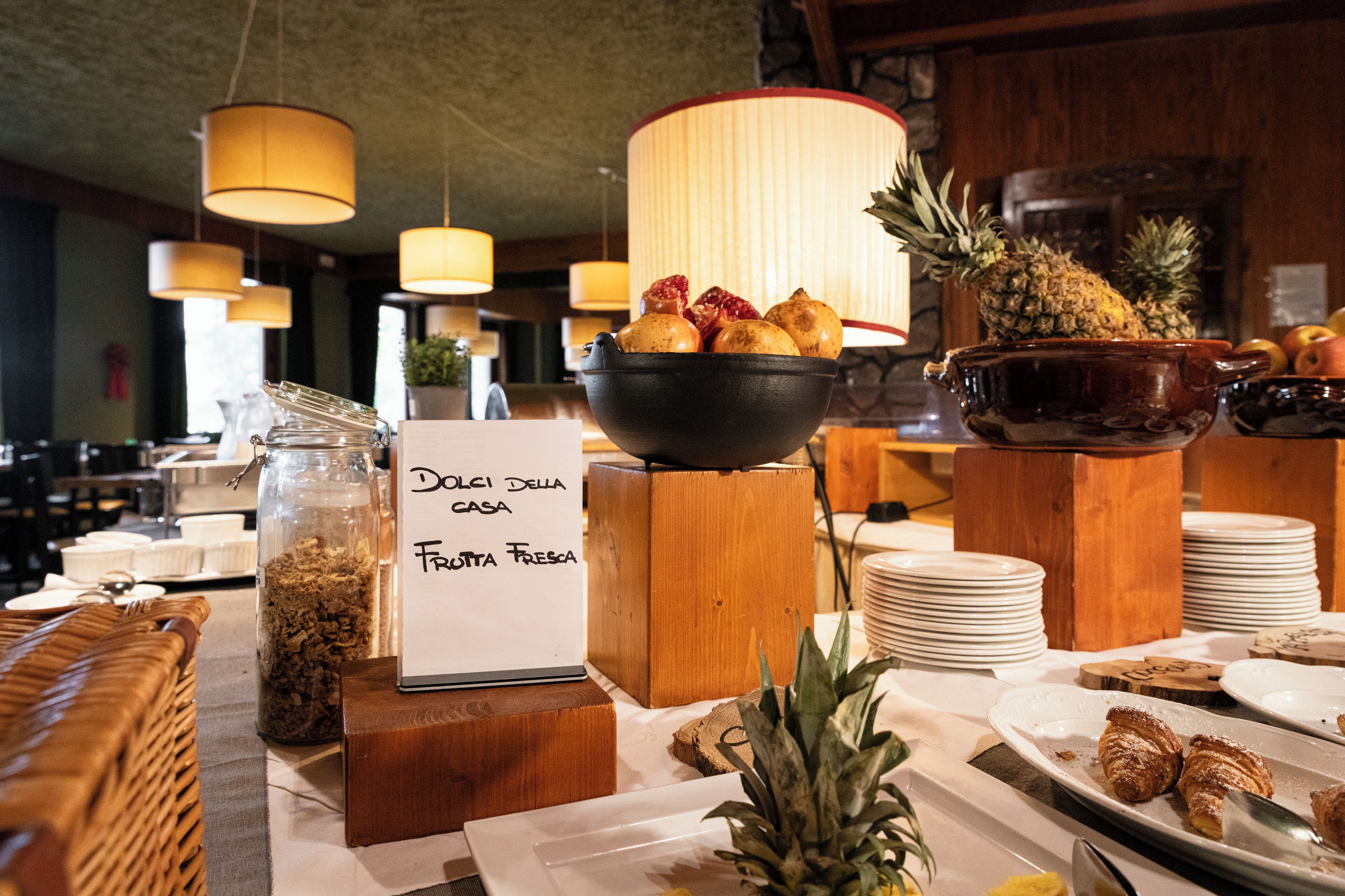 Daily buffet breakfast for a fee