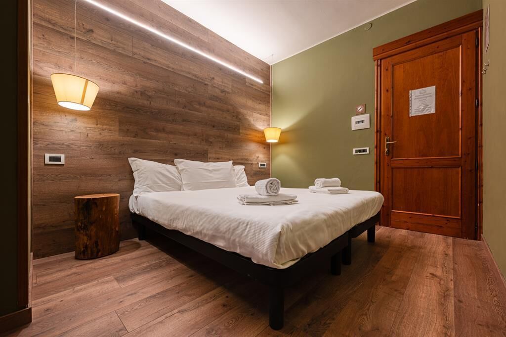 Coffres-forts dans les chambres, Wi-Fi gratuit, draps fournis