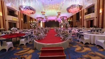 Indoor wedding