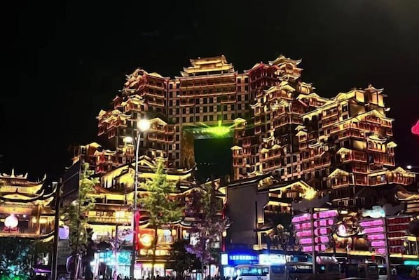 Exterior - Huaxi Guesthouse (Zhangjiajie)