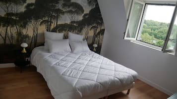 3 Schlafzimmer, Bügeleisen/Bügelbrett, Reisekinderbett, kostenloses WLAN