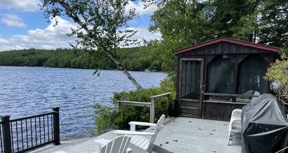 Cabin on clean lake with great deck and dock
