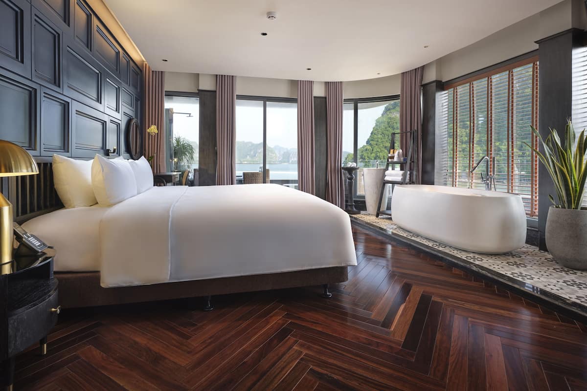 Executive Cabin
