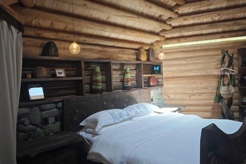 Burqin Kanas Butterfly Villa