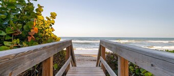 "Harbor Gem": Perfect Beach Escape Near Ocean