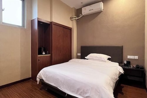 Xinyuan Hotel
