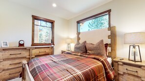 3 bedrooms, WiFi, bed sheets