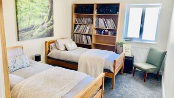 2 chambres, fer et planche Ă repasser, Wi-Fi gratuit, draps fournis