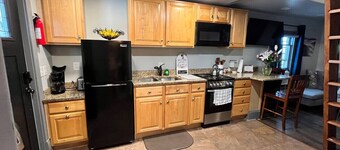 Loft Apt Just off C&O near Harpers Ferry and AT