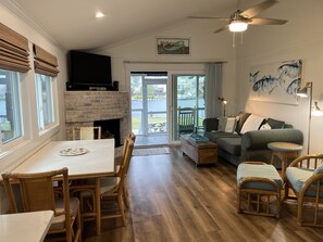 Smart TV, fireplace, DVD player, stereo