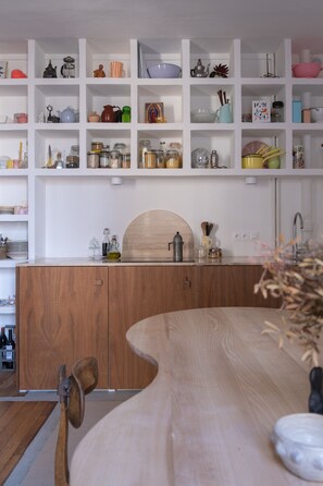 Dining - Bel Appartement D'architecte, à 2 Minutes du Métro (Montreuil)