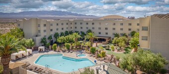 Beautiful Condo at the Springs By Cool Properties