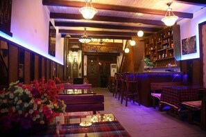 Bar (in der Unterkunft)