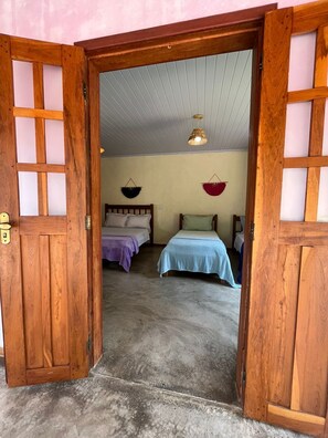 Comfort Quadruple Room | Minibar, free WiFi