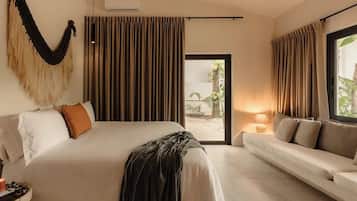 4 bedrooms, iron/ironing board, travel crib, free WiFi