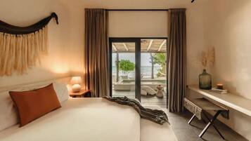 4 bedrooms, iron/ironing board, travel crib, free WiFi