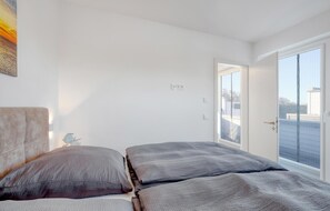 2 dormitoris, un bressol de viatge i wifi gratuïta 